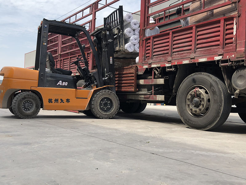 發(fā)貨現(xiàn)場(chǎng)